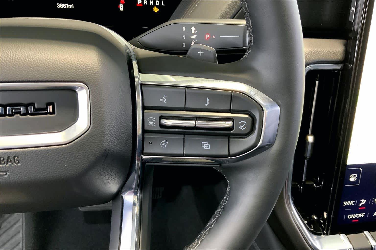 Used 2025 GMC Yukon XL Denali w/ Sun & Power Step Package AWD/4WD image 24