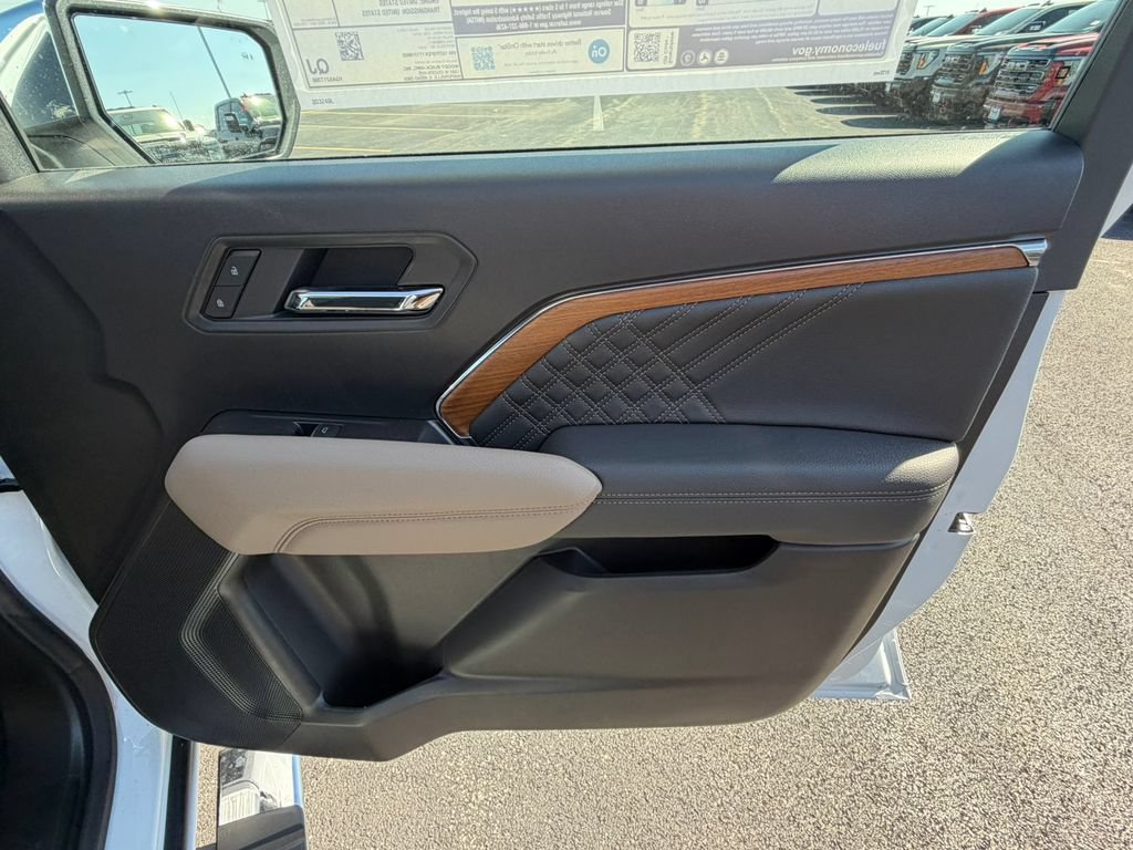 New 2026 GMC Canyon Denali AWD/4WD image 19