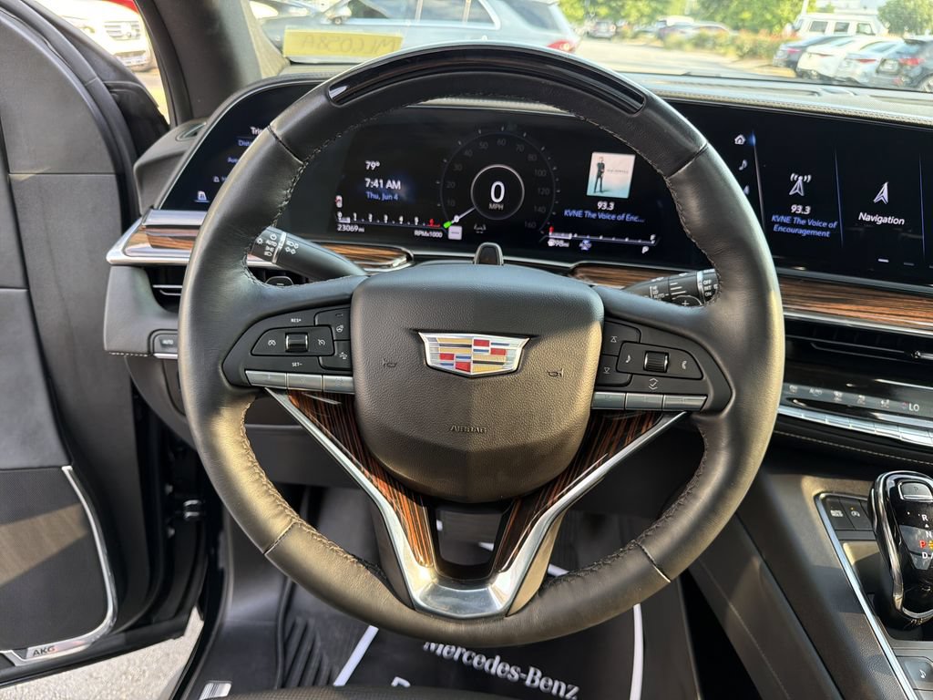 Used 2023 Cadillac Escalade ESV Premium Luxury w/ LPO, Floor Liner Package AWD/4WD image 27