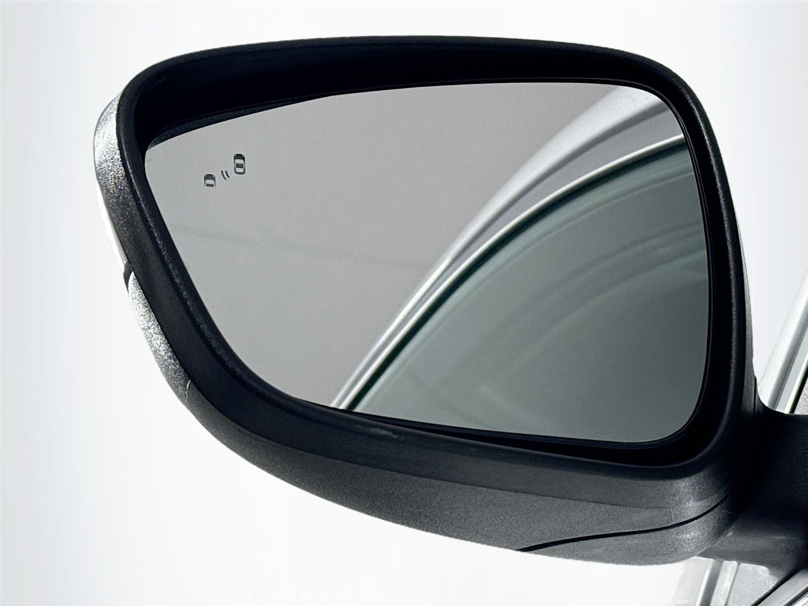 Used 2022 Ford Escape SEL w/ Technology Package image 5