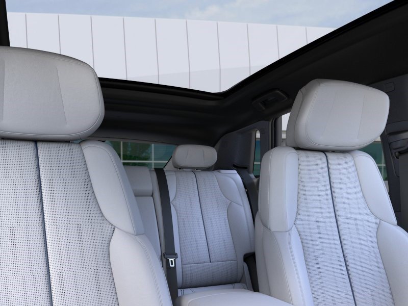New 2026 Cadillac Lyriq Luxury RWD image 27