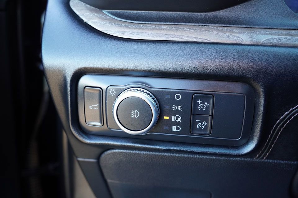 Certified 2022 Ford Explorer Platinum w/ Equipment Group 601A image 28