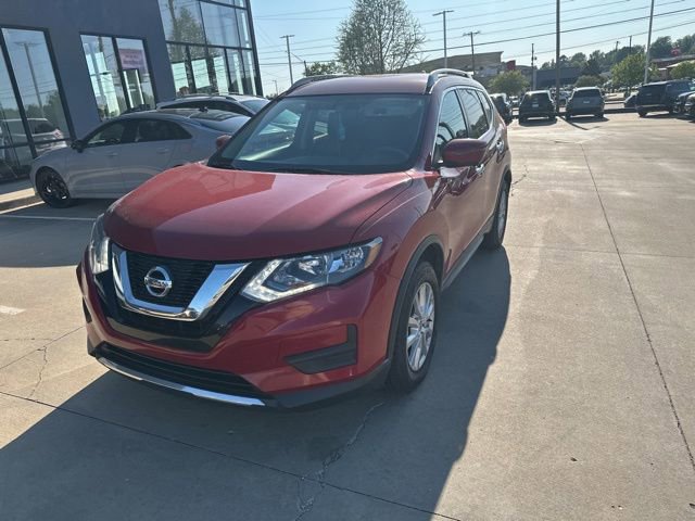 Used 2017 Nissan Rogue SV w/ SV Premium Package AWD/4WD image 4