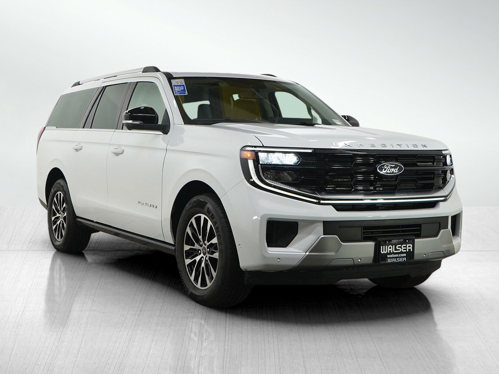 Used 2025 Ford Expedition Max Platinum AWD/4WD image 7