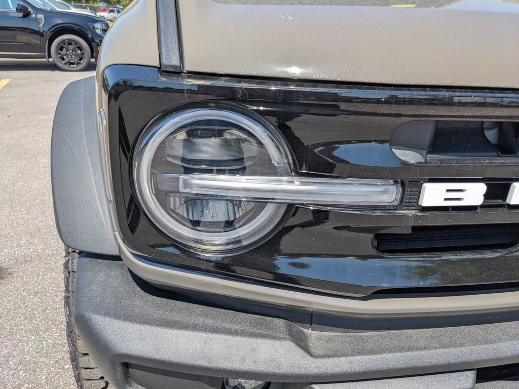 New 2025 Ford Bronco Outer Banks w/ Sasquatch Package AWD/4WD image 9