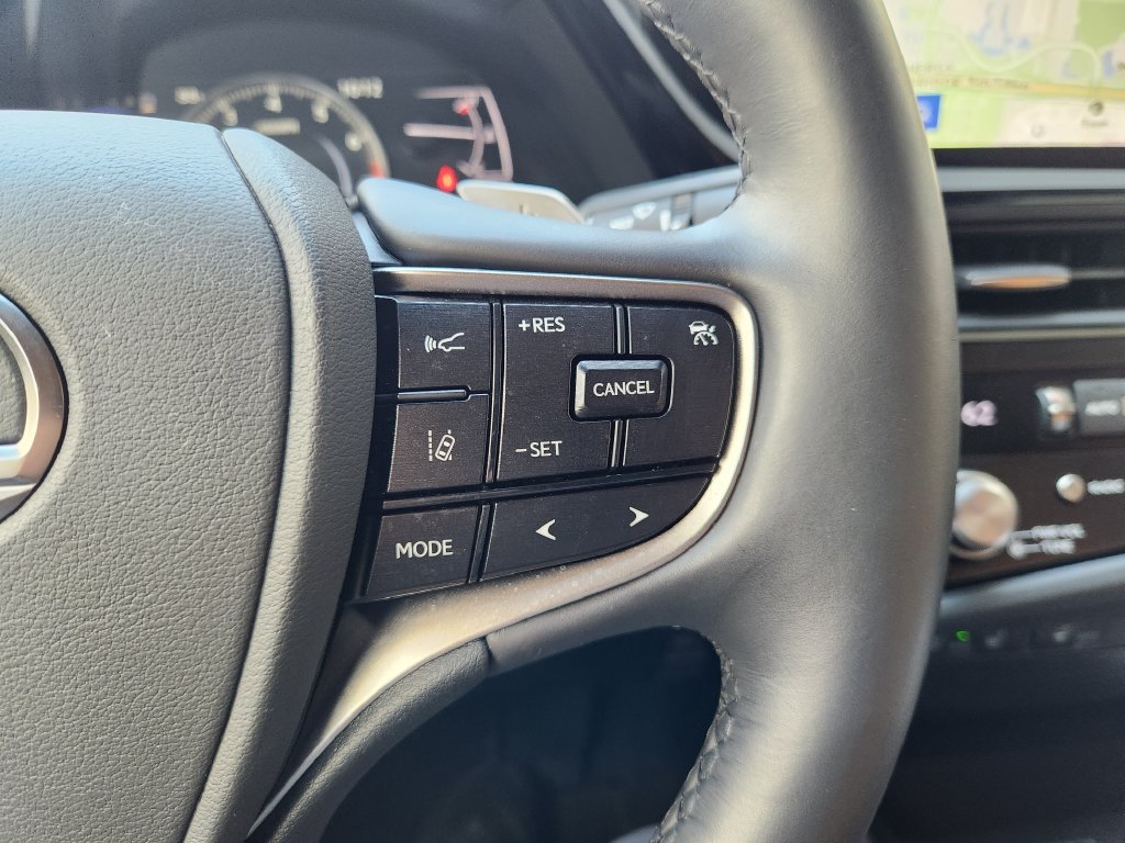 Certified 2025 Lexus ES 350 w/ Premium Package FWD image 30