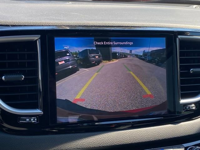 New 2026 Chrysler Voyager LX image 3