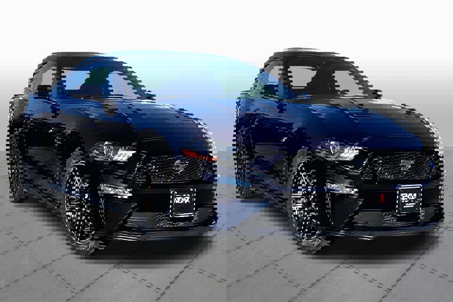 Used 2021 Ford Mustang GT Premium w/ Ford Safe & Smart Package image 3