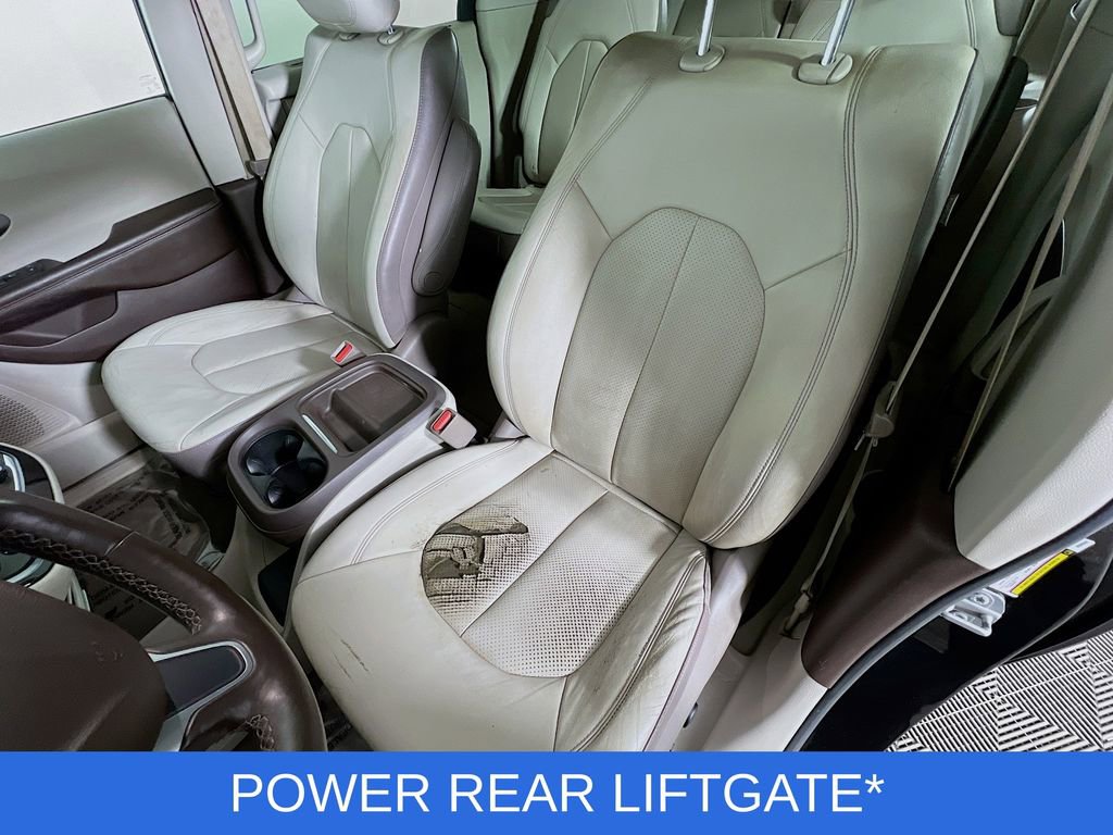 Used 2019 Chrysler Pacifica Touring-L w/ Advanced Safetytec Group image 22