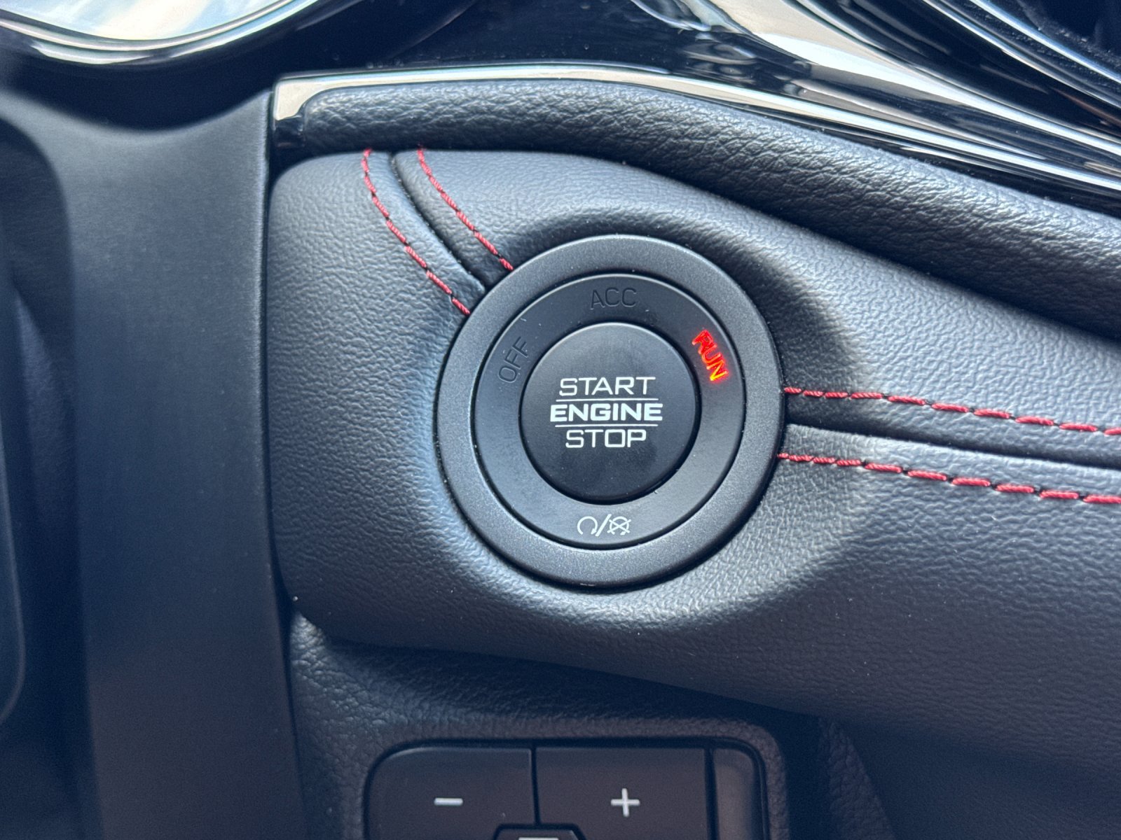 Used 2025 Dodge Durango GT AWD/4WD image 27