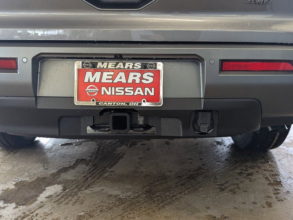 New 2026 Nissan Pathfinder Platinum image 8