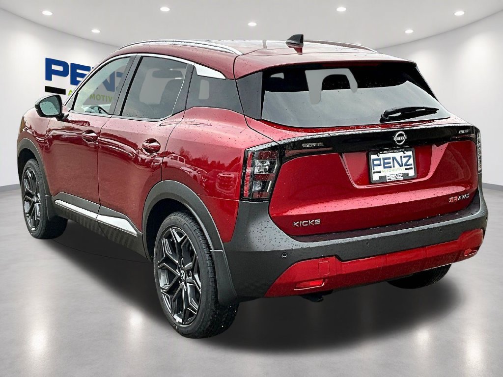 Used 2026 Nissan Kicks SR w/ SR Premium Package AWD/4WD image 8