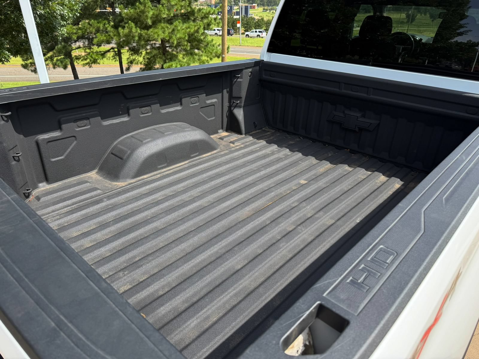 Used 2024 Chevrolet Silverado 2500 LT w/ Convenience Package AWD/4WD image 9