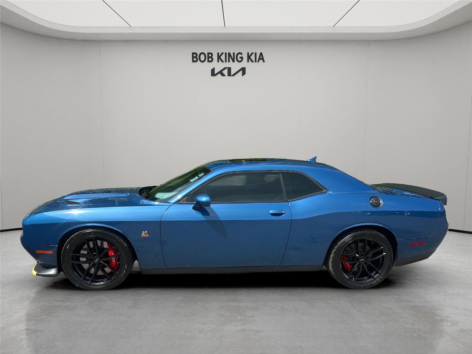 Used 2023 Dodge Challenger R/T Scat Pack w/ Plus Package image 2