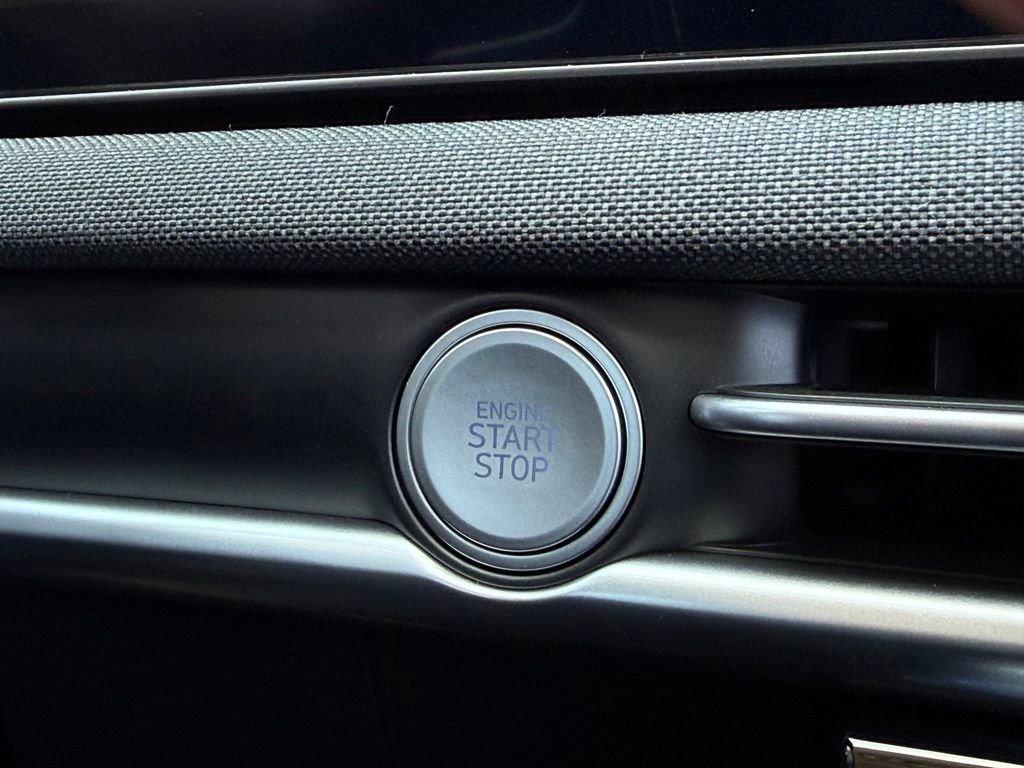 New 2026 Hyundai Tucson Limited w/ Tow & Go Package image 19