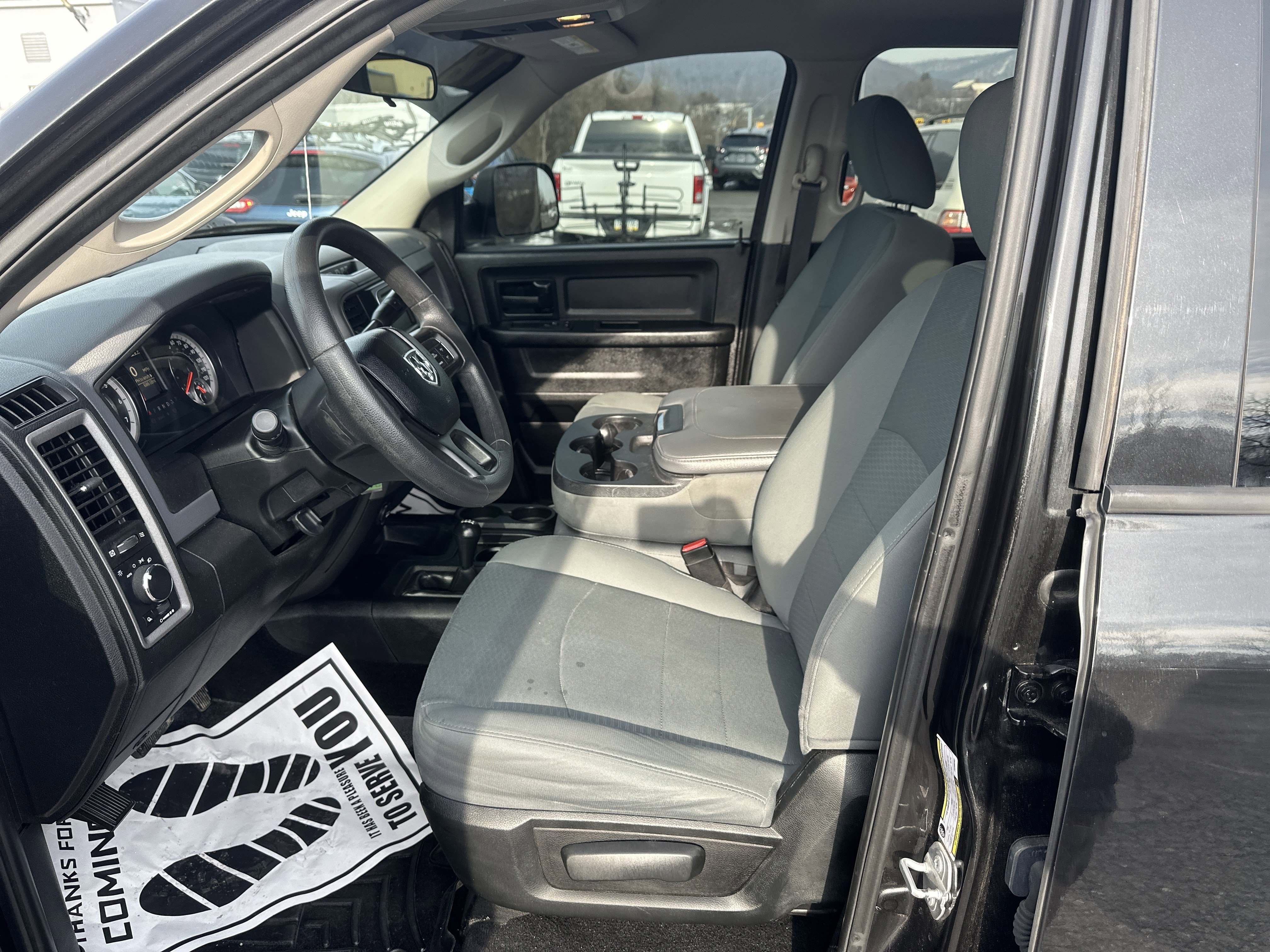 Used 2018 RAM 2500 Tradesman w/ Chrome Appearance Group image 12