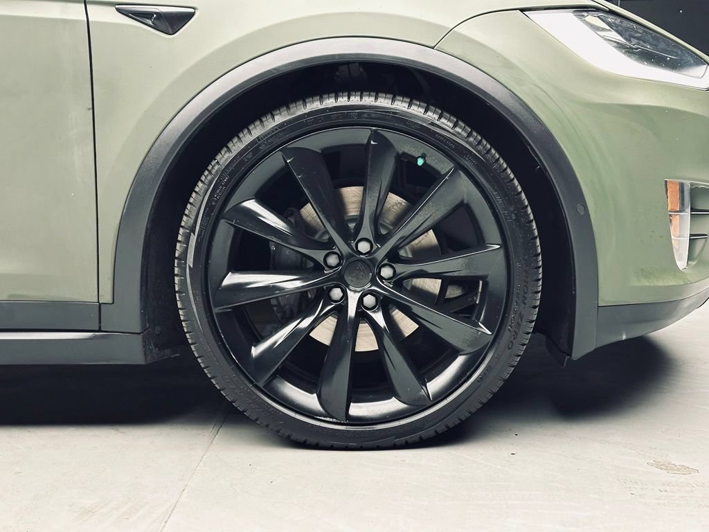 Used 2018 Tesla Model X 75D AWD/4WD image 42