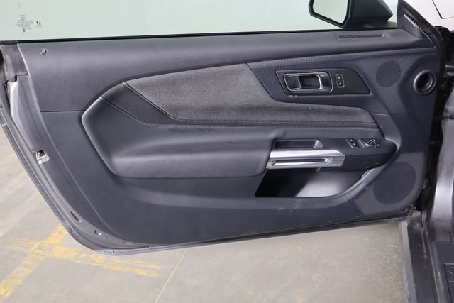 Used 2025 Ford Mustang Coupe RWD image 19