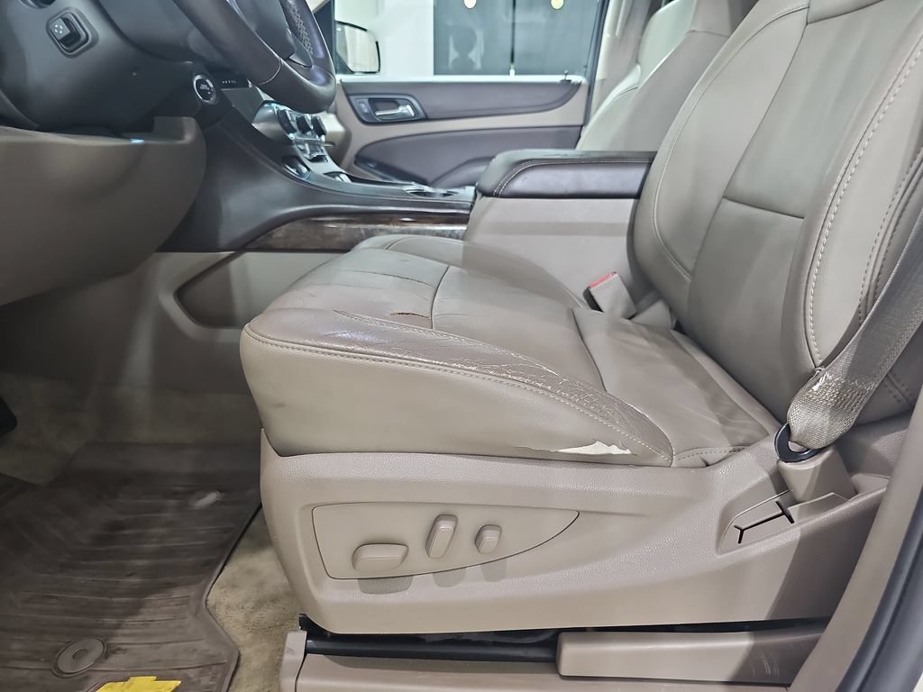 Used 2015 Chevrolet Tahoe LT AWD/4WD image 37