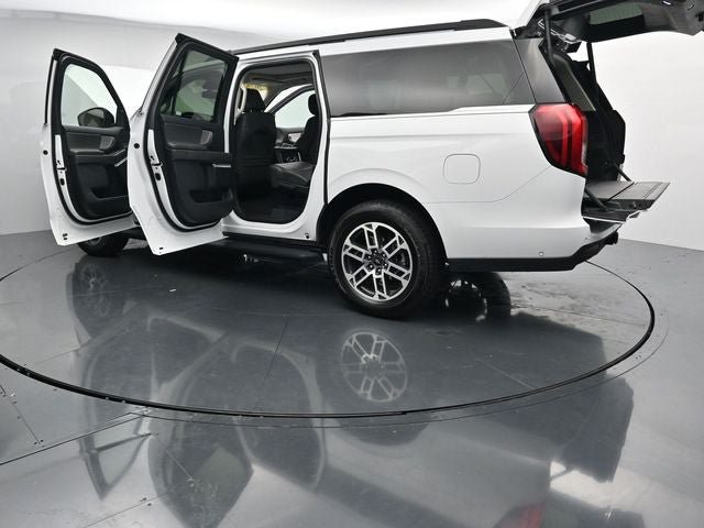 Certified 2025 Ford Expedition Max Active AWD/4WD image 49