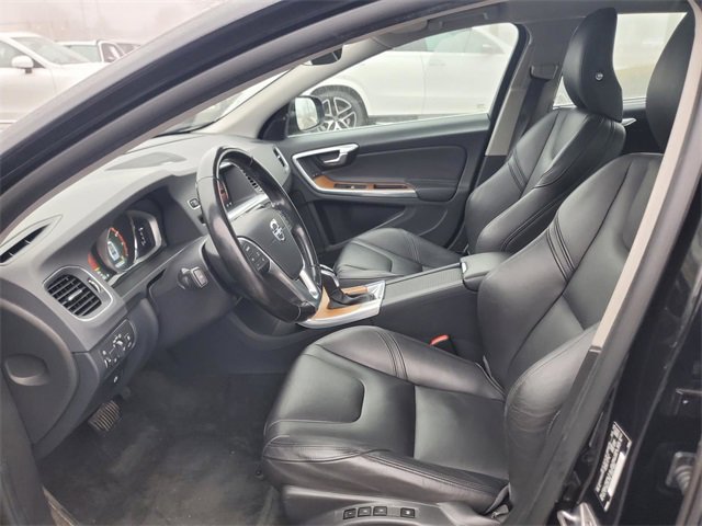 Used 2016 Volvo S60 T5 Premier w/ Climate Package image 13