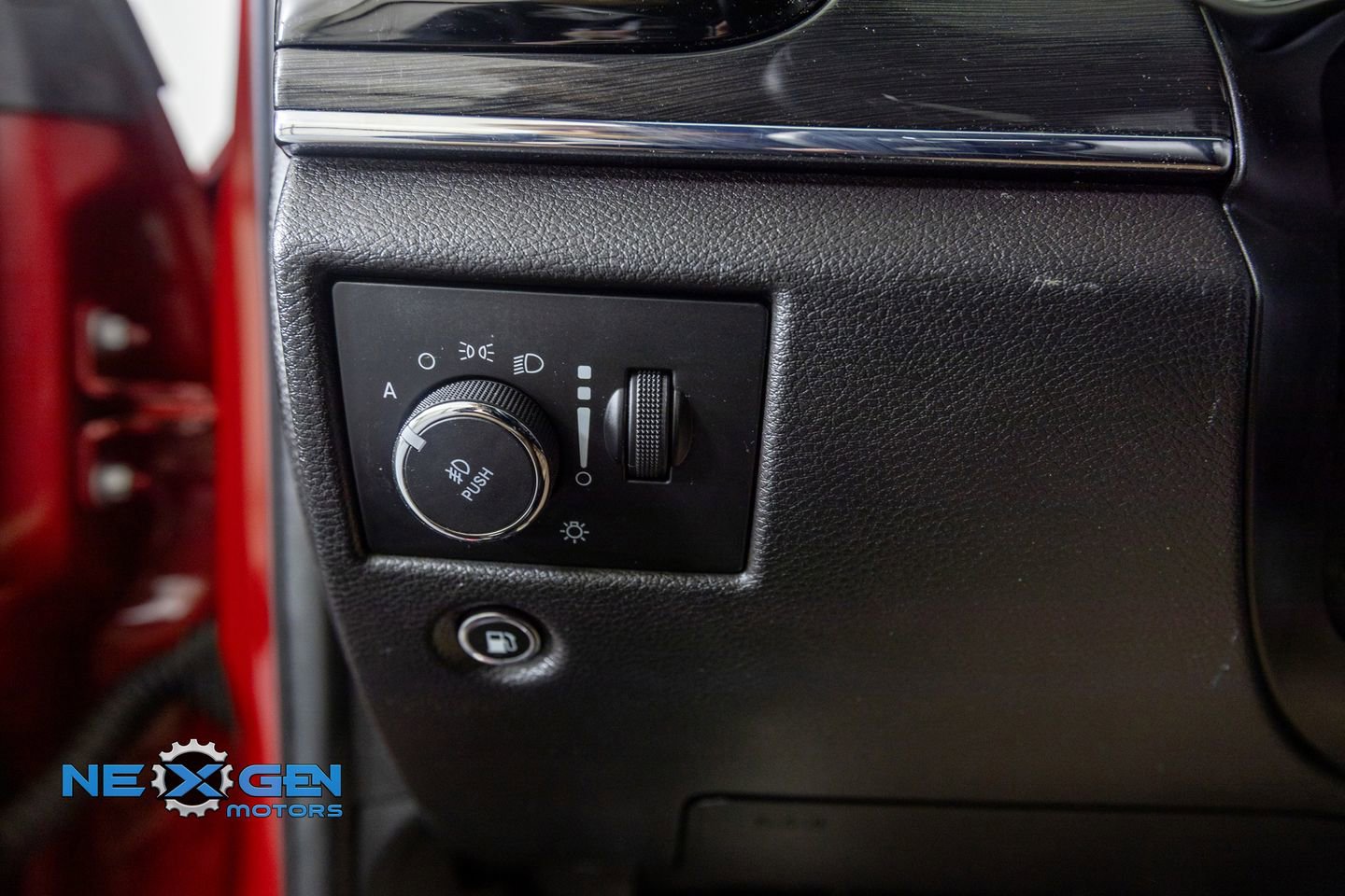 Used 2019 Jeep Grand Cherokee Trailhawk image 13