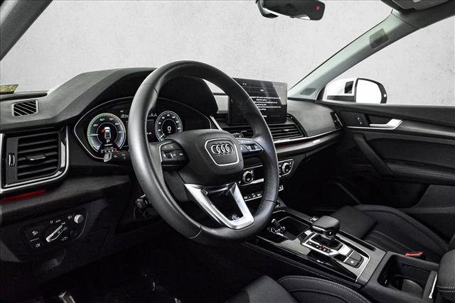 Certified 2024 Audi Q5 e Prestige image 10
