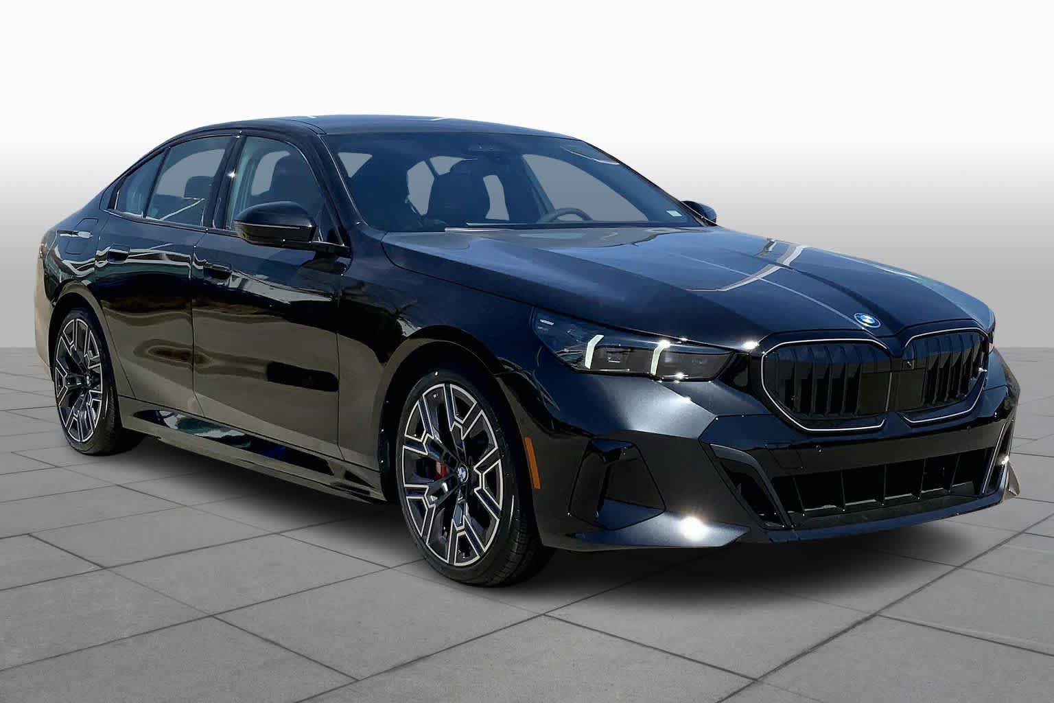 New 2026 BMW 550e xDrive AWD/4WD image 2