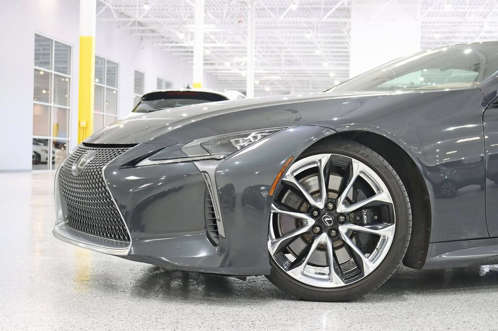 Used 2018 Lexus LC 500 Coupe RWD image 2
