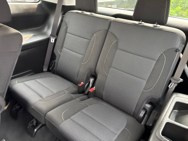 Used 2023 GMC Acadia SLE w/ Driver Convenience Package AWD/4WD image 11