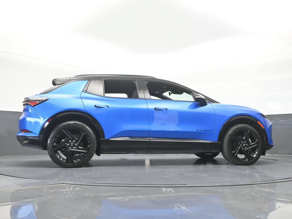 Used 2026 Chevrolet Equinox EV RS FWD image 65