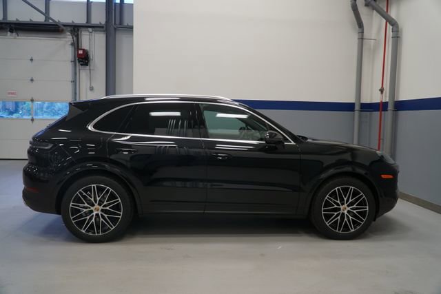 New 2026 Porsche Cayenne AWD/4WD image 11