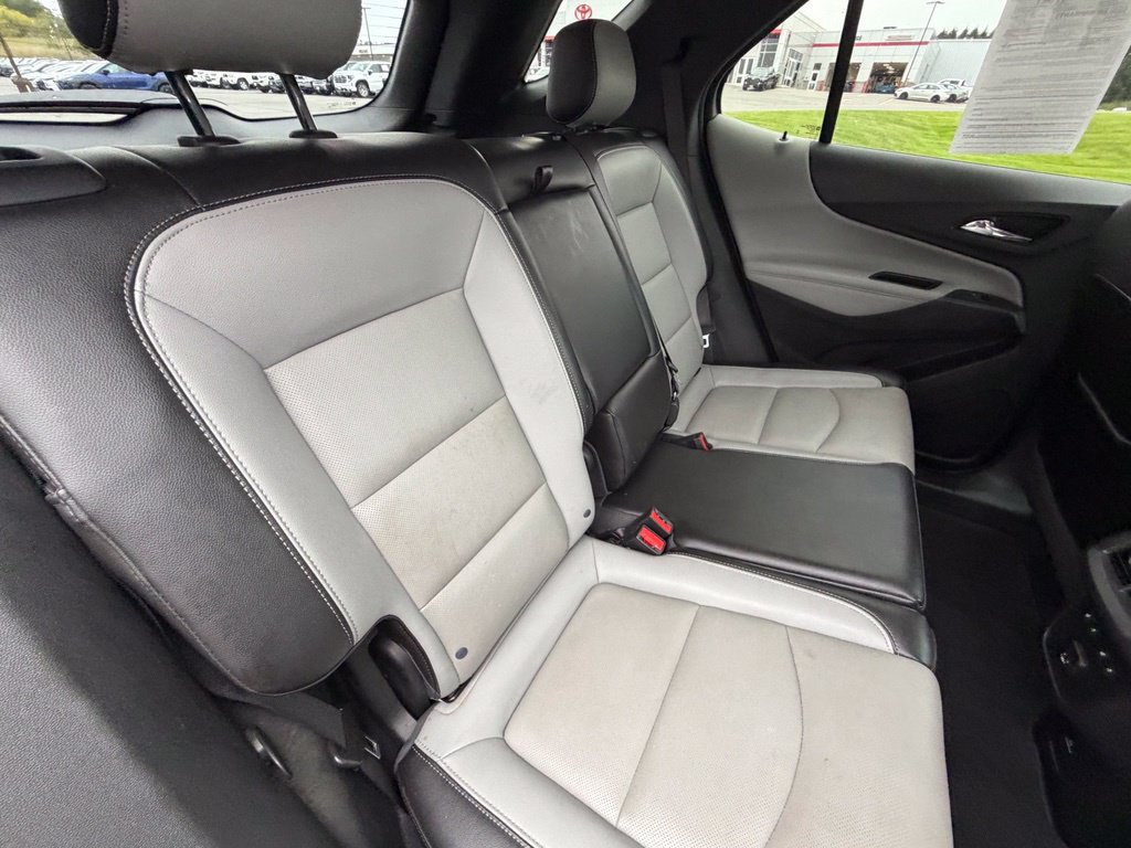 Used 2021 Chevrolet Equinox Premier AWD/4WD image 43