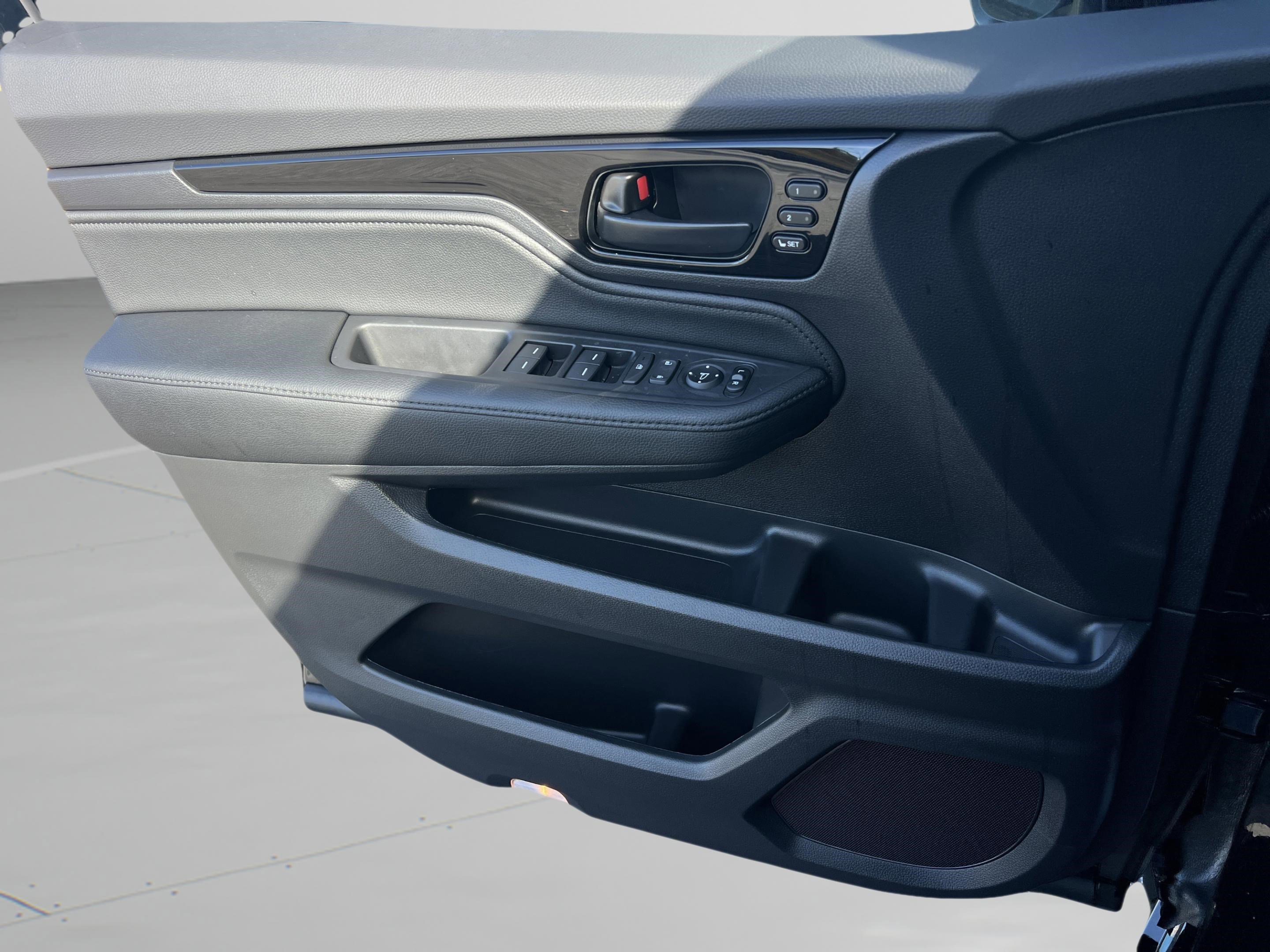 New 2026 Honda Odyssey Touring image 25