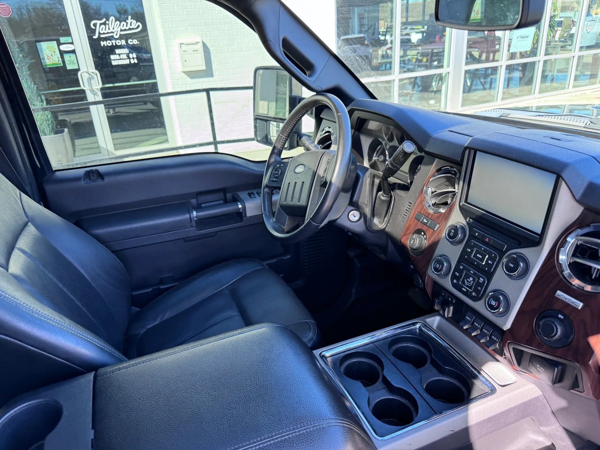Used 2015 Ford F250 Lariat w/ Lariat Ultimate Package image 15
