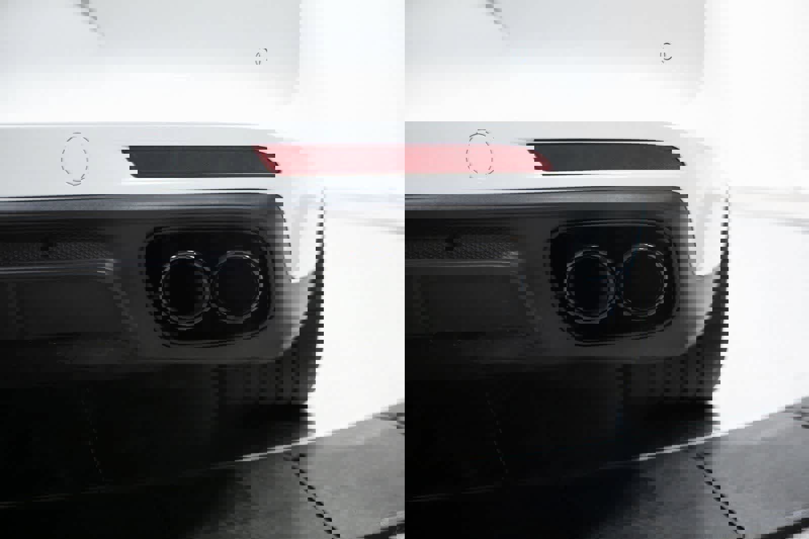 Certified 2023 Porsche Panamera Platinum Edition image 36