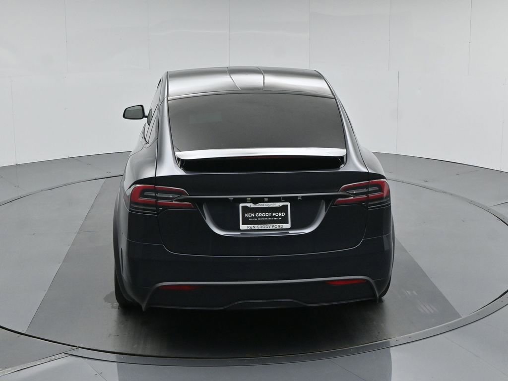 Used 2024 Tesla Model X image 37