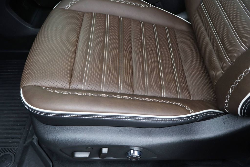 Certified 2026 GMC Acadia Denali Ultimate w/ LPO, Floor Liner Package image 22