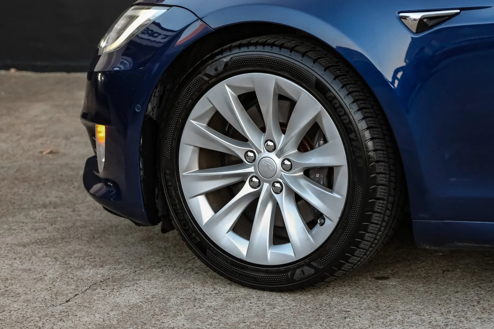 Used 2018 Tesla Model S 75D AWD/4WD image 48