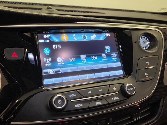 Used 2020 Buick Envision Essence w/ LPO, Active Package image 19