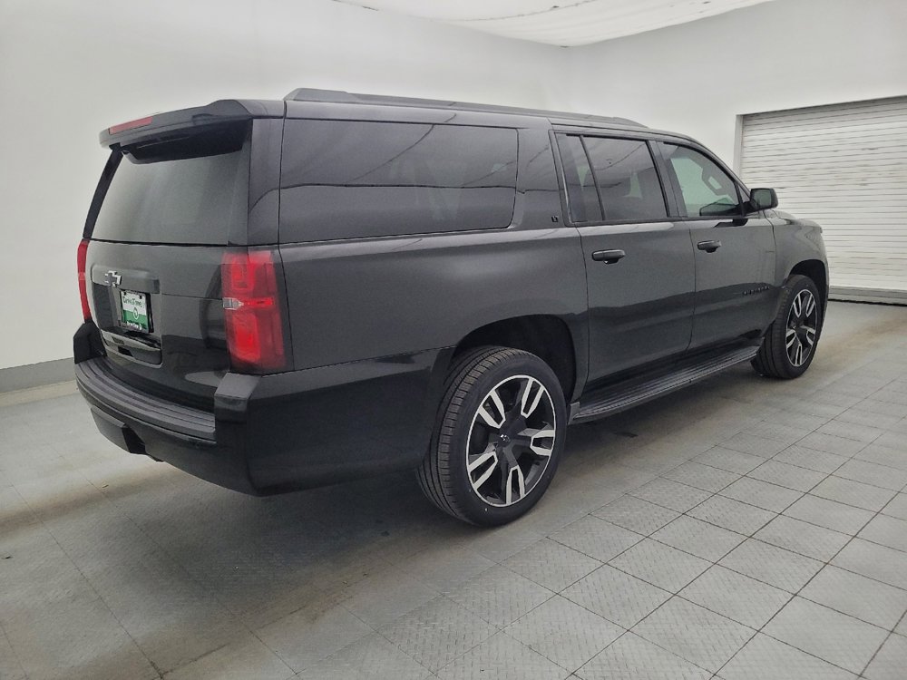 Used 2018 Chevrolet Suburban LT image 10