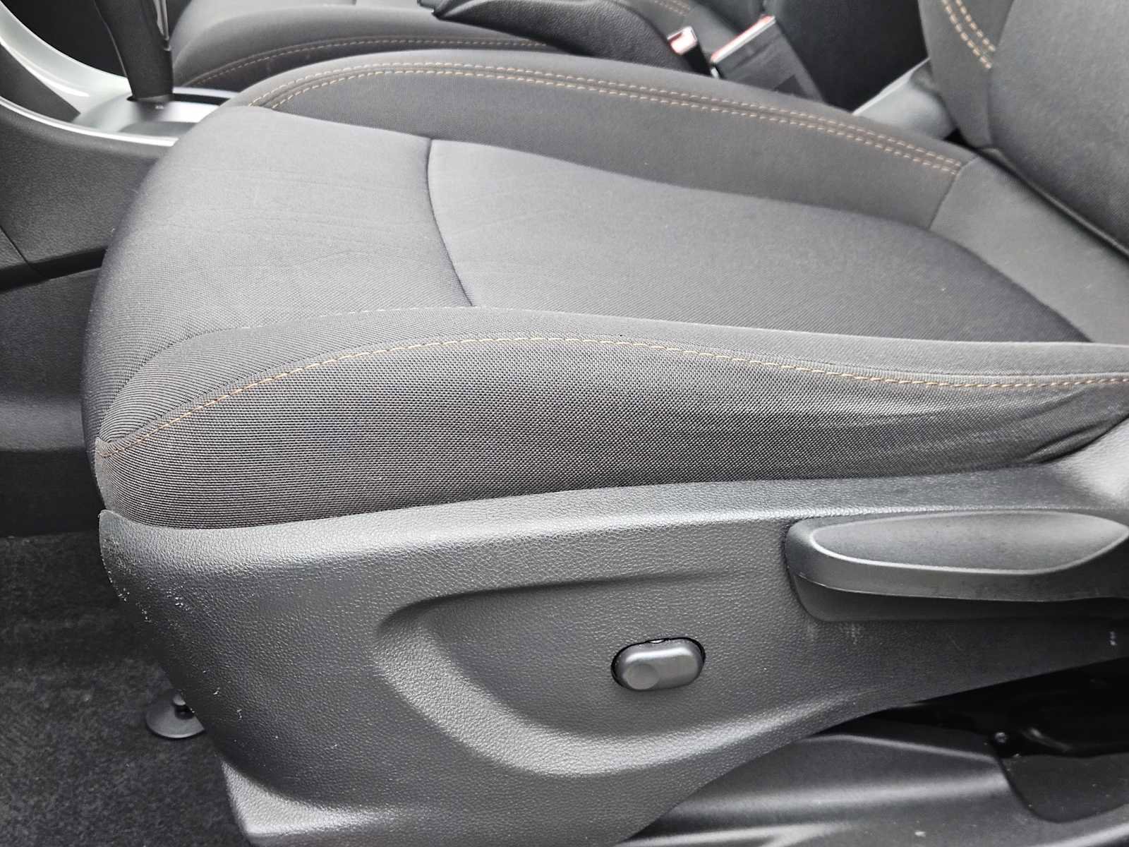 Used 2017 Chevrolet Trax LT w/ Driver Confidence Package image 22