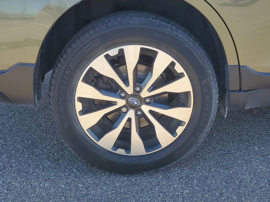 Used 2016 Subaru Outback 3.6R Limited image 5