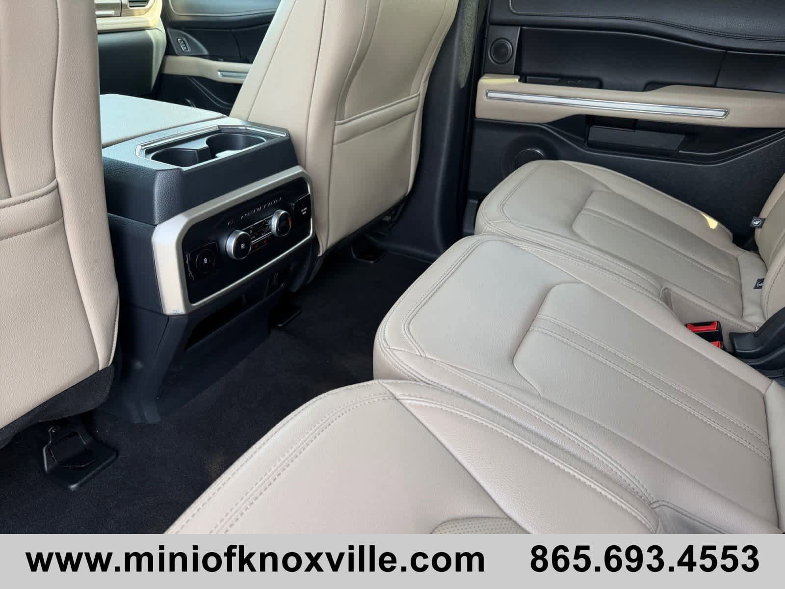 Used 2024 Ford Expedition Max Limited AWD/4WD image 15