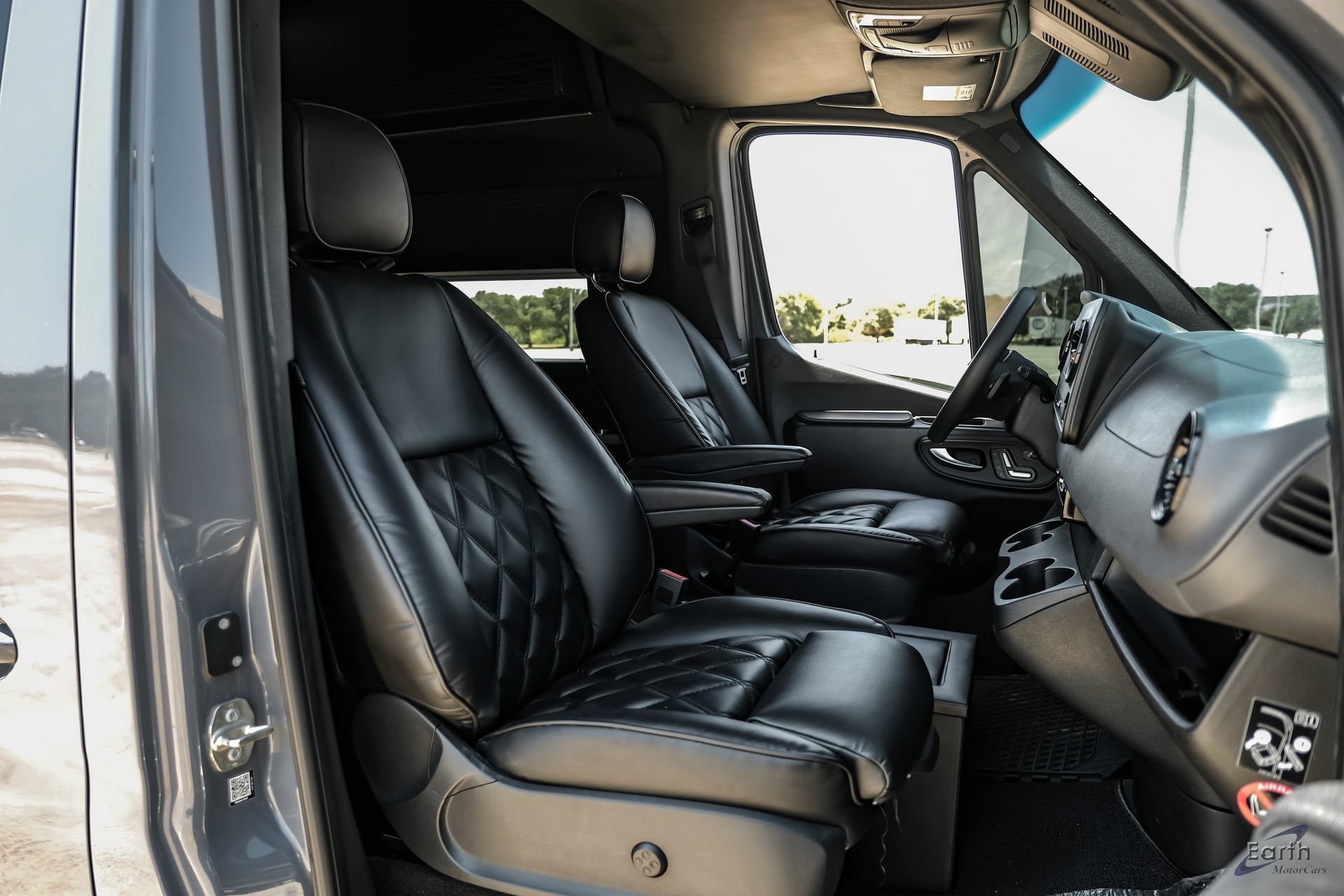 Used 2022 Mercedes-Benz Sprinter 2500 image 44