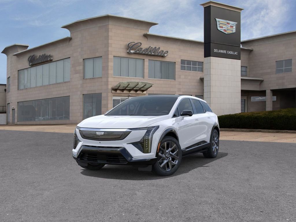New 2026 Cadillac Optiq Luxury 1 image 8