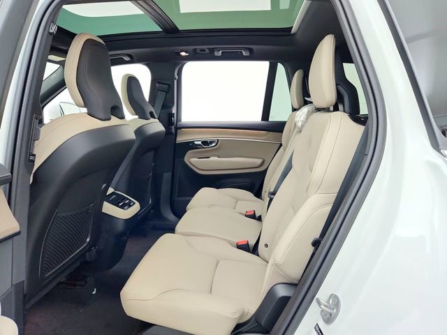 New 2026 Volvo XC90 B6 Core image 28