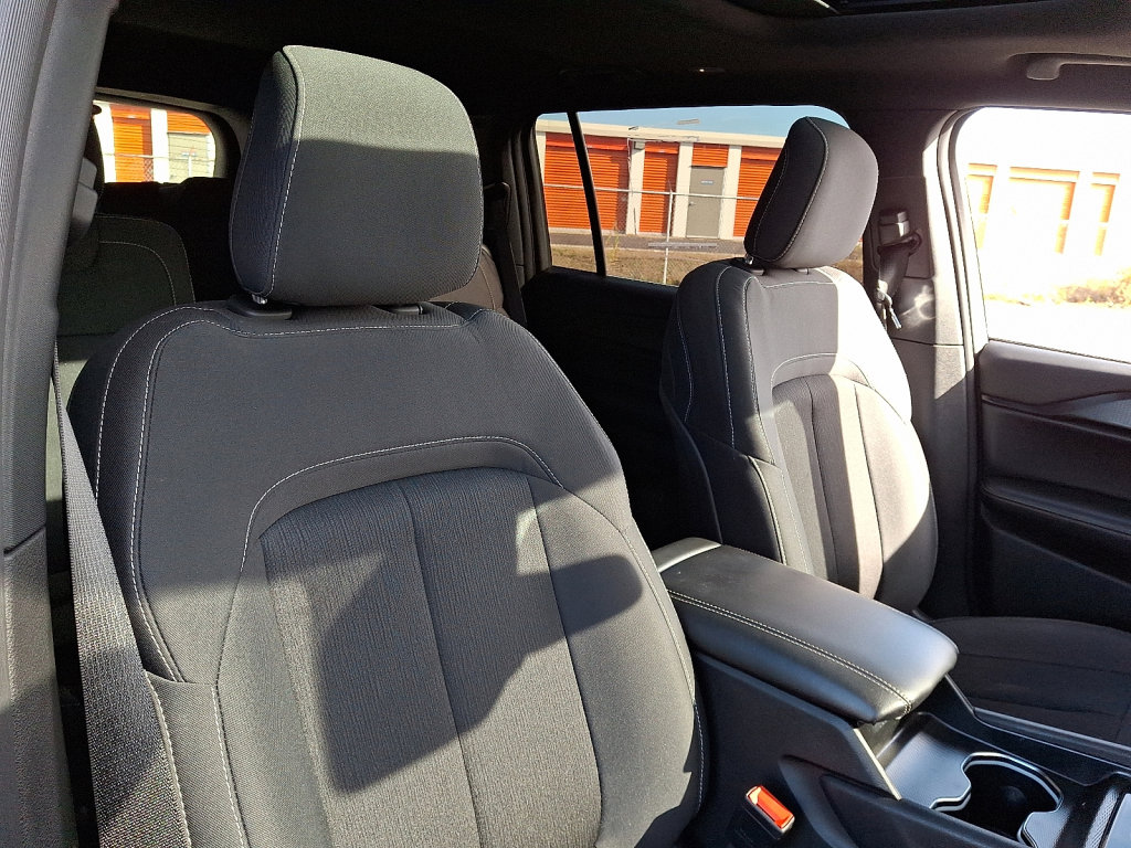 Used 2024 Jeep Grand Cherokee L Laredo w/ Luxury Tech Group I image 13