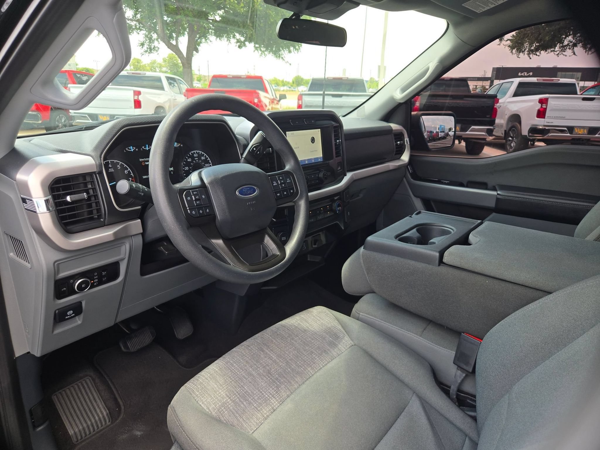 Used 2023 Ford F150 XLT RWD image 11