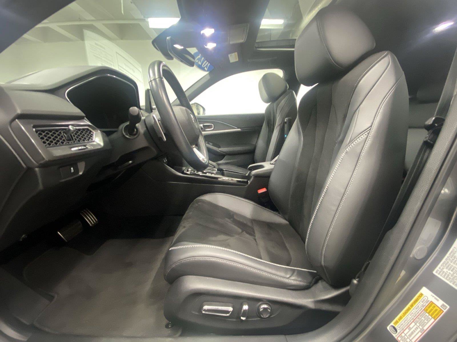 Used 2023 Acura Integra A-Spec w/ Technology Package FWD image 17